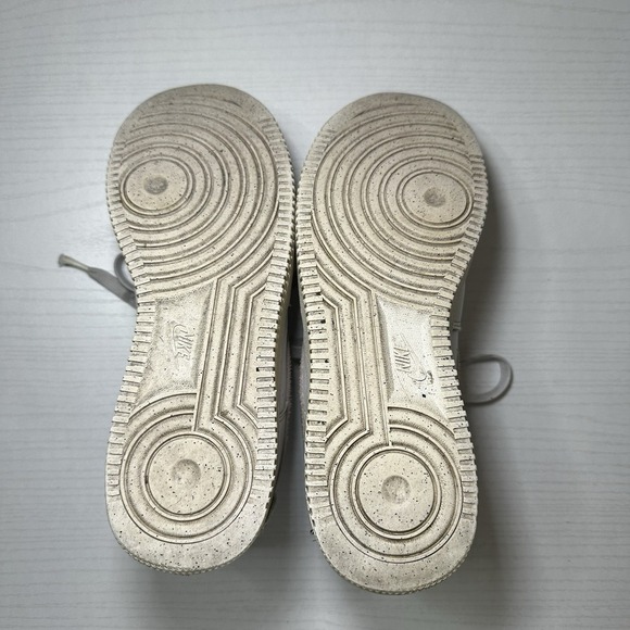 Nike Air Force 1 Women 8.5 Low Butterflies & Flowers White Pink Embroidered - Picture 9 of 12